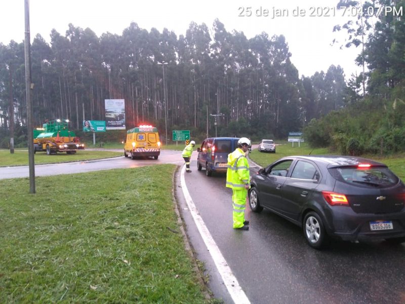 BR-280 está totalmente interditada entre Mafra e Três Barras