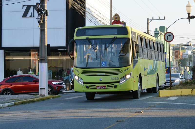 Transporte Coletivo Urbano: ônibus terão horário especial durante