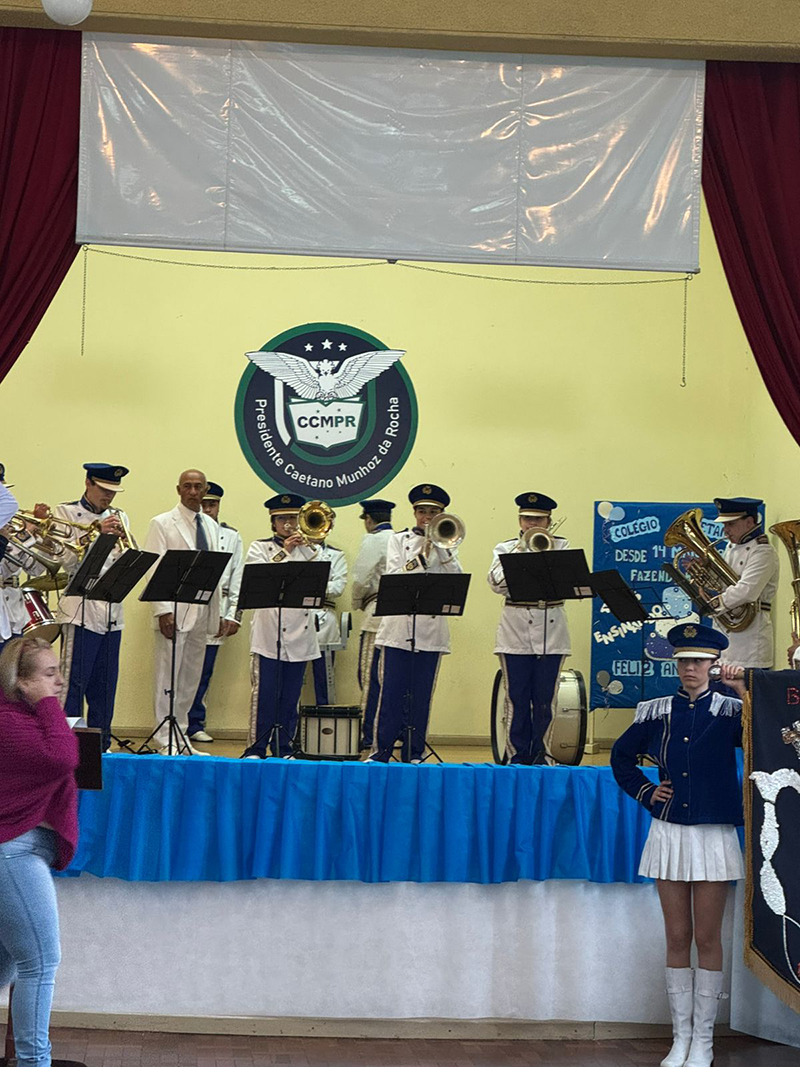 Colégio Caetano – 76 Anos – vert (1)